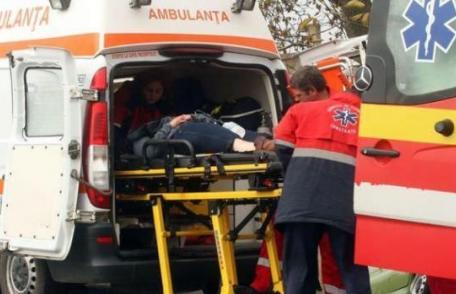 Copil de 13 ani accidentat de o mașină care efectua manevra de mers înapoi