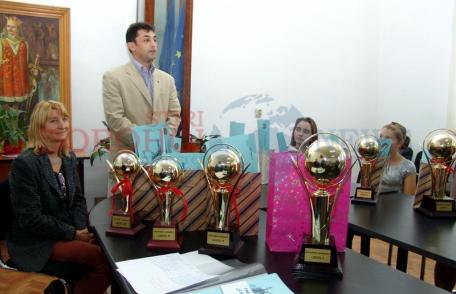 Dorohoi: A IV-a ediție a concursului de poezie Sașa Pană - FOTO