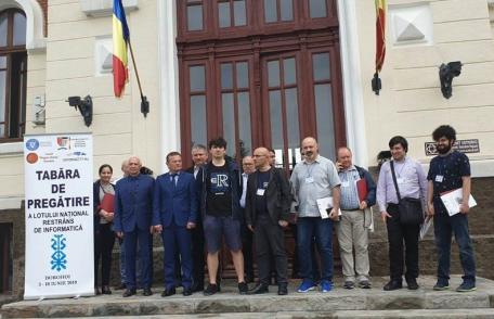 Deschiderea festivă a Taberei Lotului Naţional Restrâns de Informatică la Dorohoi - FOTO