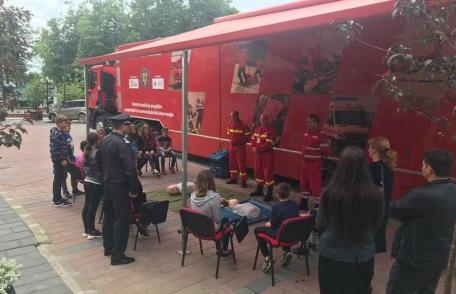 2500 de botoșăneni instruiți în Caravana SMURD „Fii Pregătit!”
