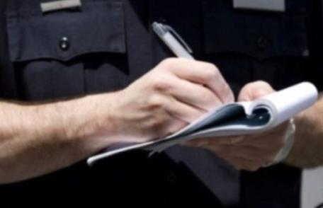 Amendați de jandarmi cu aproape 6000 de lei pentru un chef nocturn