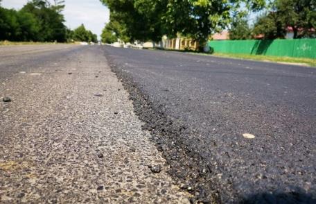 Covoare asfaltice pe drumurile naționale din județul Botoșani - FOTO