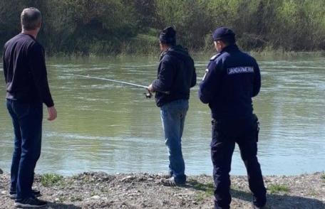 Acțiune a jandarmilor pe râul Prut finalizată cu nouă amenzi