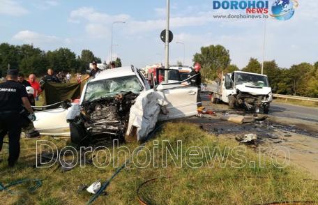 Accident grav produs de un tânăr la ieșirea din Botoșani. Trei persoane rănite - FOTO