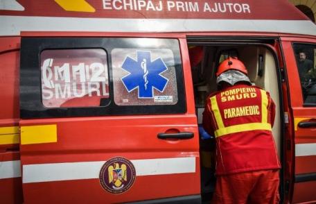 Accident mai puțin obișnuit: Botoșănean ajuns la spital după ce a fost lovit de propria mașină