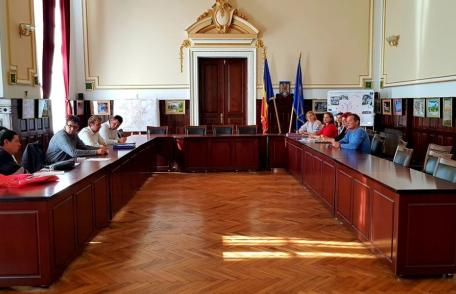 Semnare contracte subvenție, finanțate în cadrul Concursului de planuri de afaceri Business Start Dorohoi – FOTO