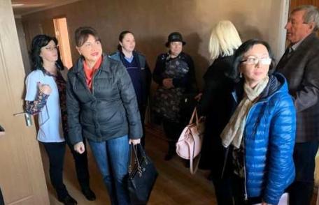 Comunicat - Realizări concrete pentru botoșăneni! Caravana pentru depistarea și salvarea copiilor cu tulburări în spectrul autist inițiată de Tamara C