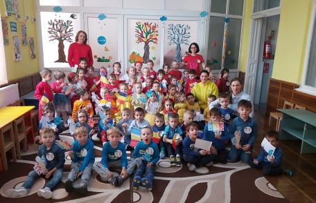 „La Mulţi Ani, Români mici și mari!” vă urează Grădinița cu P.P. nr.6 Dorohoi - FOTO
