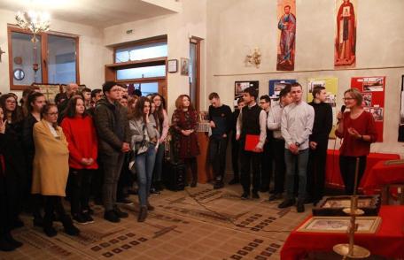 Seminarul Teologic Dorohoi - Expoziția fotografică „Satul românesc... văzut prin obiectiv” - FOTO