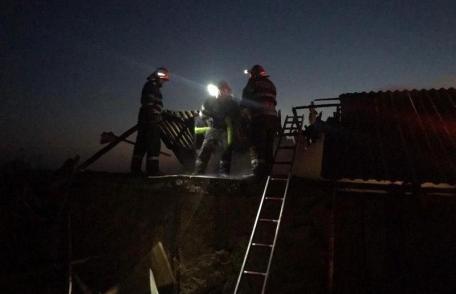 Bătrână rămasă fără acoperiș deasupra capului în noaptea de Ajun