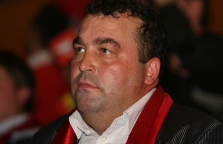 Primarul de Păltiniş a sărit în ”barca” puterii