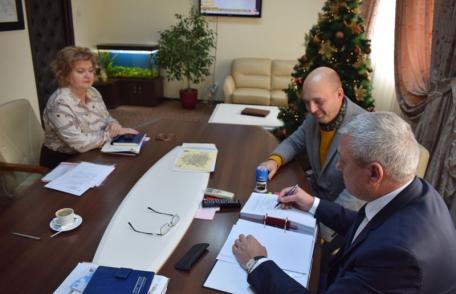 Proiect cu bani europeni, pentru o școală din Dorohoi demarat astăzi la CJ Botoșani - FOTO