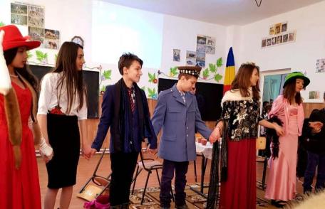 168 de ani de la nașterea celui mai mare dramaturg român sărbătoriți la Școala Gimnazială „Mihail Sadoveanu” din Dumbrăvița - FOTO