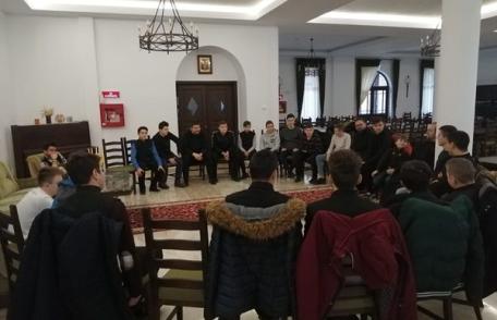 Sesiune de evaluare a Programului de Mentorat, finalizată cu rezultate foarte bune, la Seminarul Teologic Dorohoi - FOTO