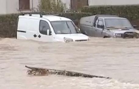 Un român a murit şi altul este dat dispărut în Italia