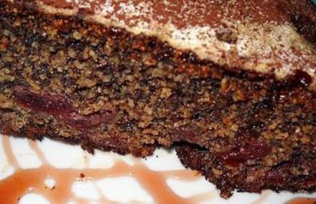 Prăjitură cu mac și vișine