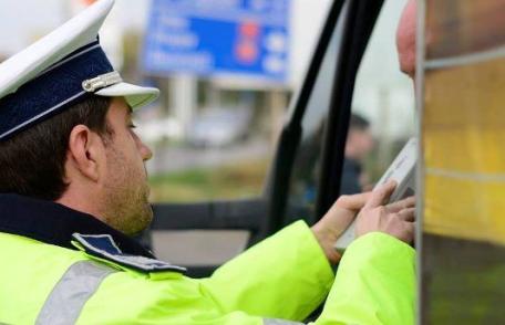 Acțiunea TRUCK & BUS în județul Botoșani: Sute de șoferii de camioane şi  microbuze, traşi pe dreapta