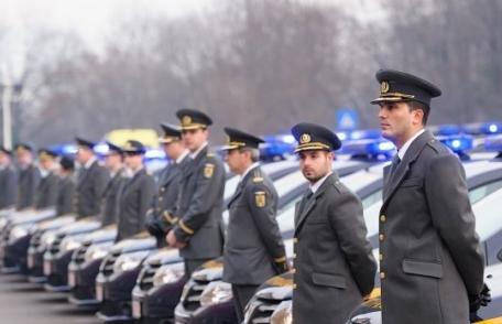 Inspectorii ANAF vor fi înarmaţi cu pistoale, electroşocuri şi spray paralizant