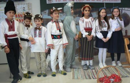 „Fir de mărțișor de la un povestitor”, la Școala Cornerstone Dorohoi - FOTO