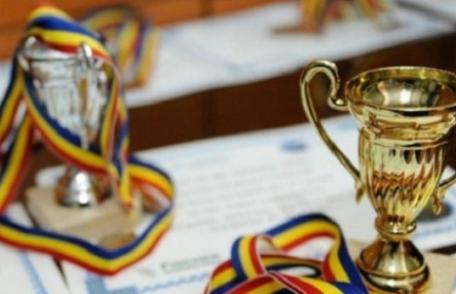 Elevi de la Școala Gimnazială „Alexandru Ioan Cuza” Dorohoi calificați la etapa națională a concursului de geografie „Terra”