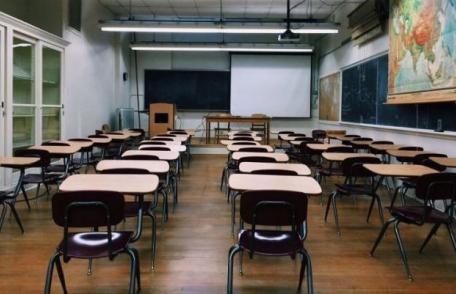 Toate școlile din România vor fi închise în perioada 11 - 22 martie. Simularea examenelor naționale este anulată!