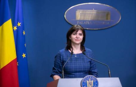 Anunț al ministrului Educației: Școlile rămân închise până după Paște