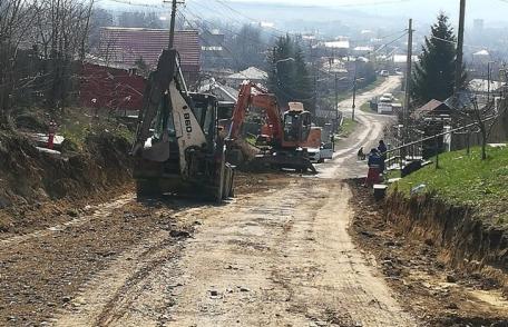 Primăria Municipiului Dorohoi anunță că au început lucrările de modernizare a străzii Maramureș - FOTO