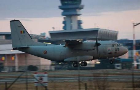O aeronavă militară a adus materiale sanitare din Turcia. O sută de mii de măști FFP2 și FFP3 au ajuns în România