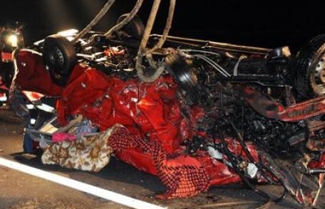 Doi botoşăneni printre cele 14 victime ale accidentului din Ungaria