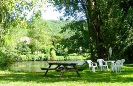 „Nu vă faceți planuri de 1 mai!” Primele măsuri de relaxare, așteptate din iunie