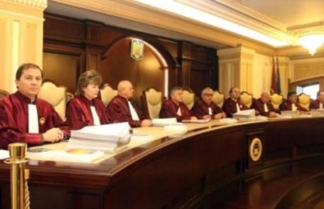 Amenzile date în STARE DE URGENȚĂ, neconstituționale! Cum pot fi recuperați banii