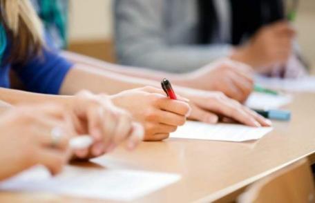 Fără examene de admitere la universități. Cum va fi admiterea la facultate în acest an