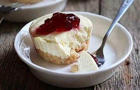 Cheesecake făcut la microunde