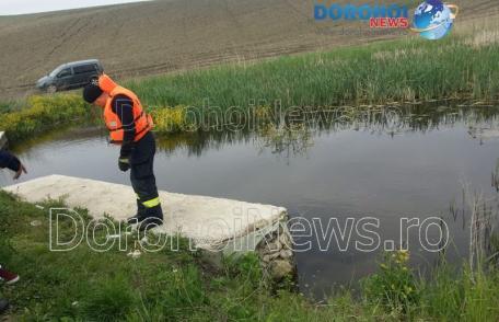 Tragedie la Dumbrăvița! Un bărbat a căzut în apa unui iaz din localitate și s-a înecat - FOTO