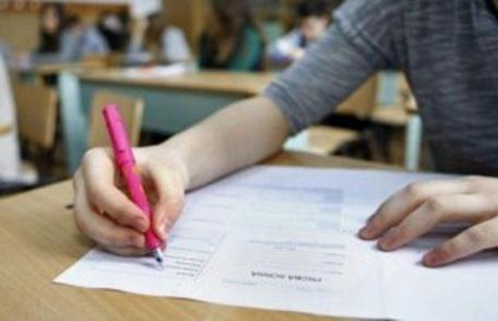 Ministerul Educației schimbă regulile revenirii la școală. Cine nu intră la Evaluare și la Bac 