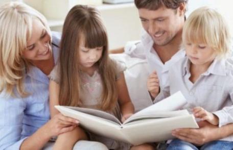 Părinții își pot lua zile libere până la terminarea anului școlar. Legea a fost promulgată