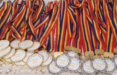 Liceul „REGINA MARIA” Dorohoi - ABSOLVIRE PROMOȚIA 2016-2020 - Vă felicităm!