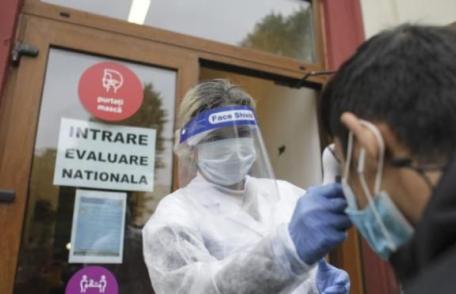 Începe Evaluarea Națională. Elevii cu temperatură vor fi testaţi de patru ori