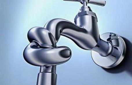 Primim la redacție – „Mai bine de 24 de ore fără apă. Cât să mai răbdăm incompetența și bătaia de joc?”