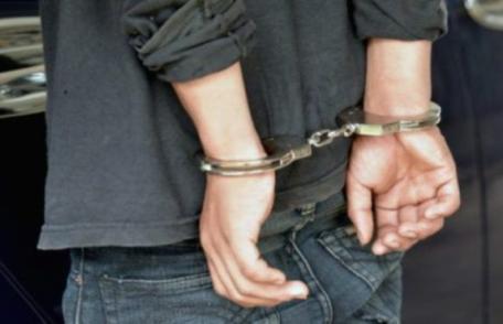Tânăr condamnat pentru furt calificat, prins de polițiști pe raza comunei Hudești
