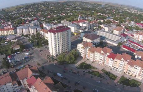Primim la redacție – Dorohoi, orașul trandafirilor, al pavelelor, dar și al incompetenței și bătăii de joc...