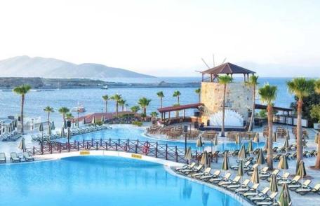 Veste nouă pentru turiști! Cursele charter către Turcia vor fi reluate