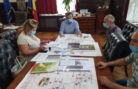 Din septembrie te vei putea testa de COVID-19 la Spitalul Dorohoi. Primăria a semnat contractul de furnizare de echipamente