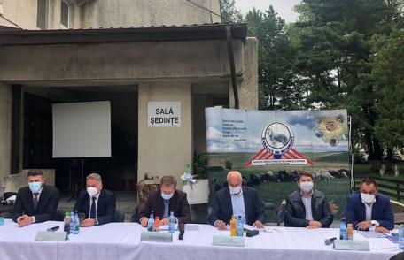 Prefectul Dan Nechifor, la Popăuți: „Aproximativ 96% din totalul unităților administrativ-teritoriale sunt afectate de secetă”