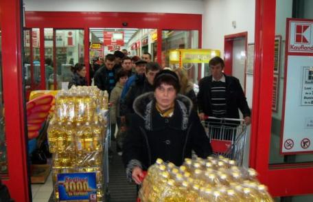 Asediu aseară la Kaufland - reduceri incredibile
