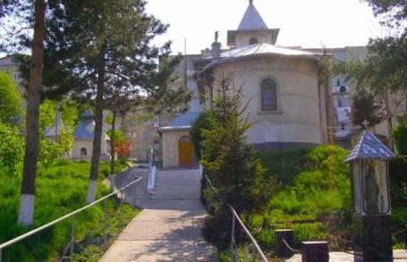 Biserica „Sfânta Cuvioasă Parascheva” din Dorohoi își sărbătorește hramul. Vezi programul slujbei!