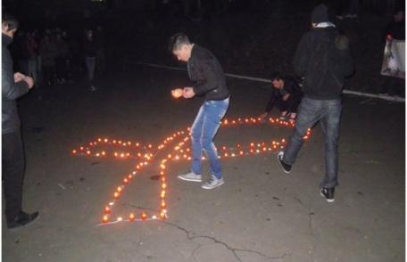 Ziua lumânărilor aprinse la Grupul Şcolar „Al. Vlahuţă”