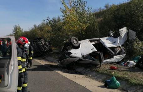 Accident GRAV:  Un botoșănean de 19 ani a murit, alte 13 persoane au fost rănite