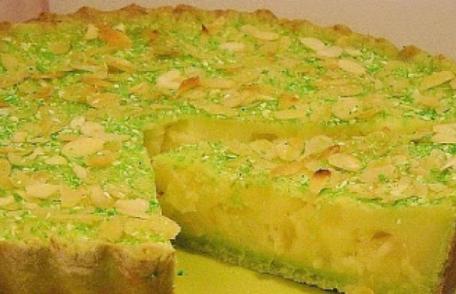 Tartă cu cremă de vanilie și ananas