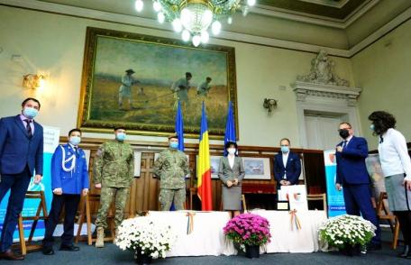 Diplome aniversare oferite de Ziua Veteranilor în semn de recunoștință - FOTO